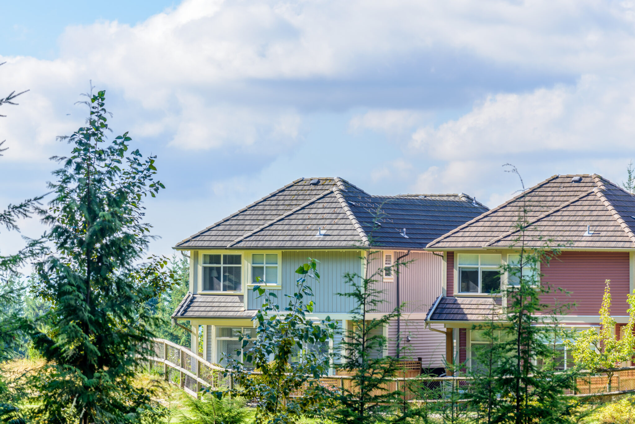 Housing J-1: todo lo que necesitas saber antes de viajar